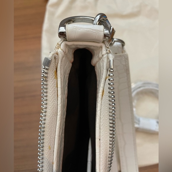 W Concept Bonne Clutch Bag White by MORL - Picture 6 of 6